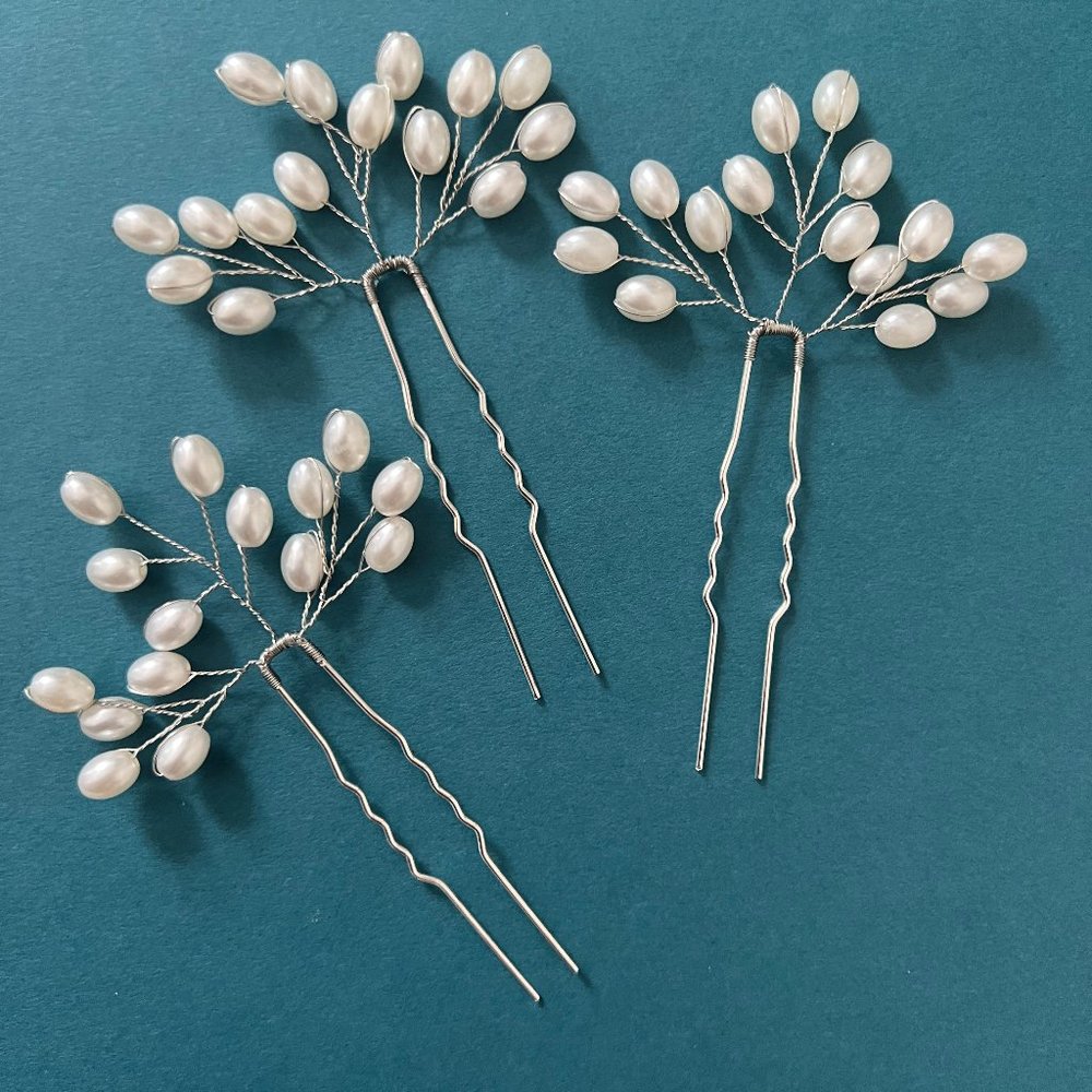 Pearl Hair Pins